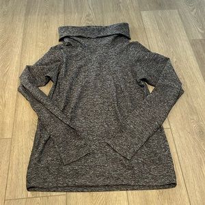 Lululemon Ready to Rulu Pullover size 6